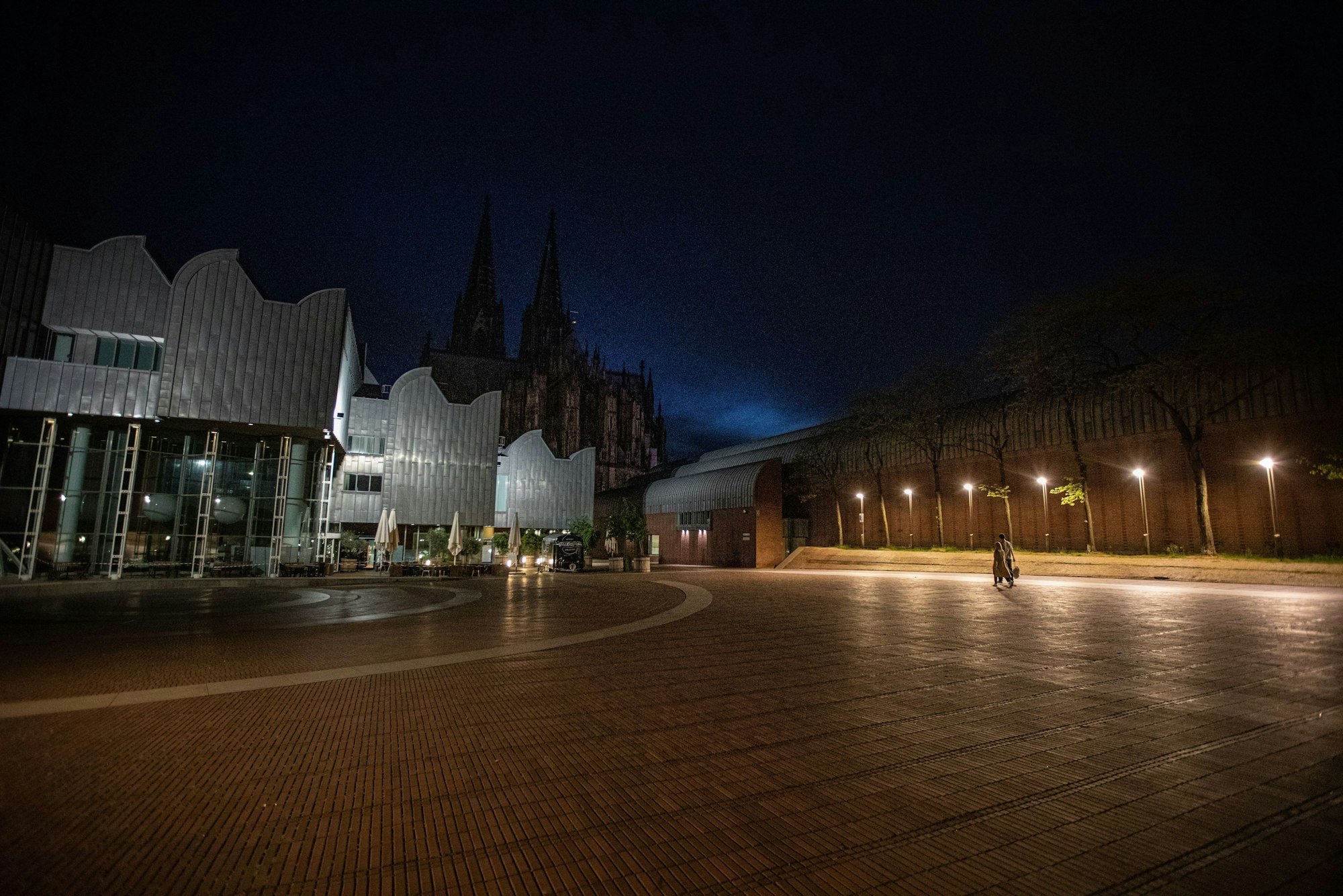 Der Heinrich-Böll-Platz am Museum Ludwig.