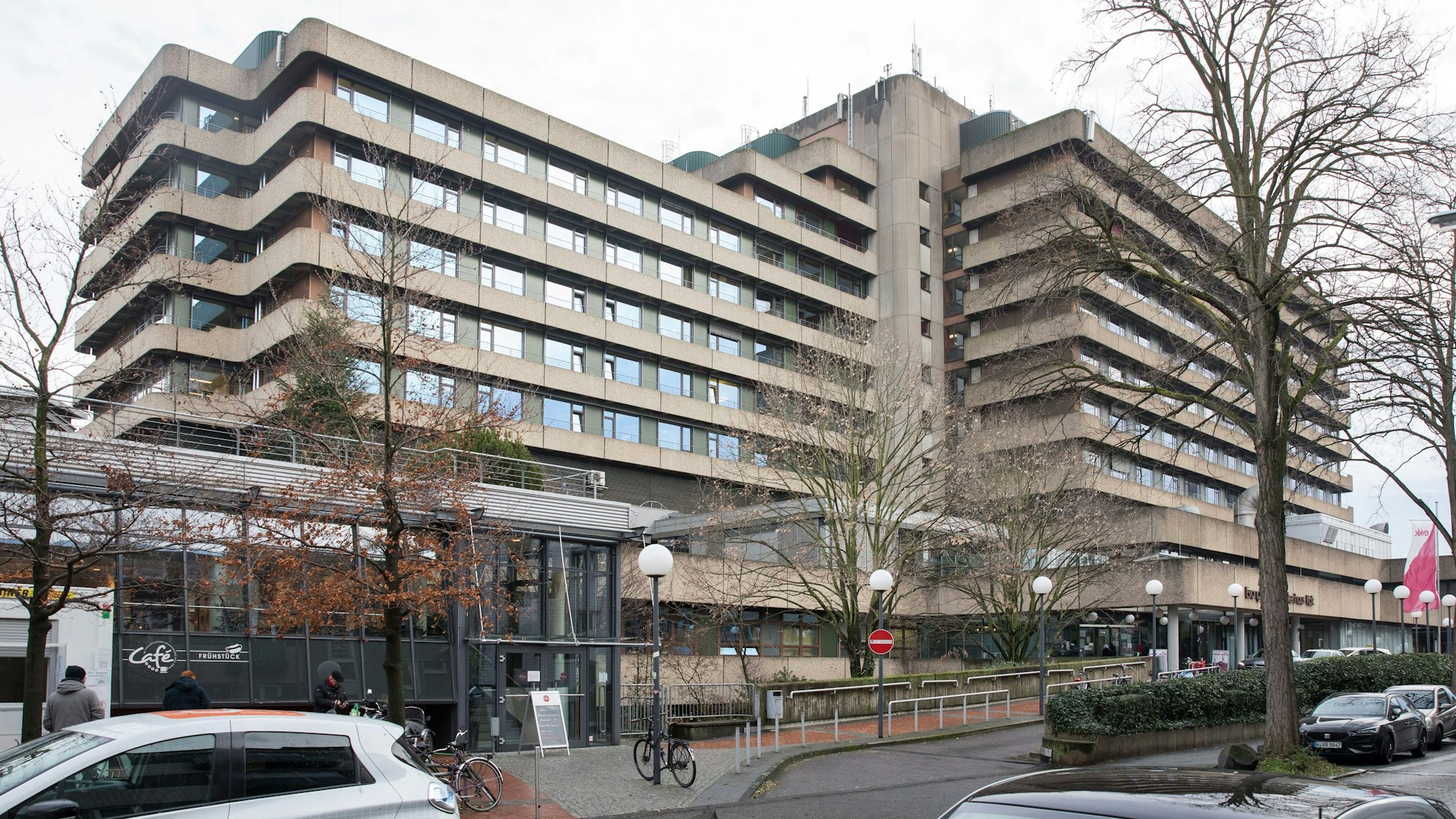 Außenansicht des Evangelischen Krankenhauses Kalk.