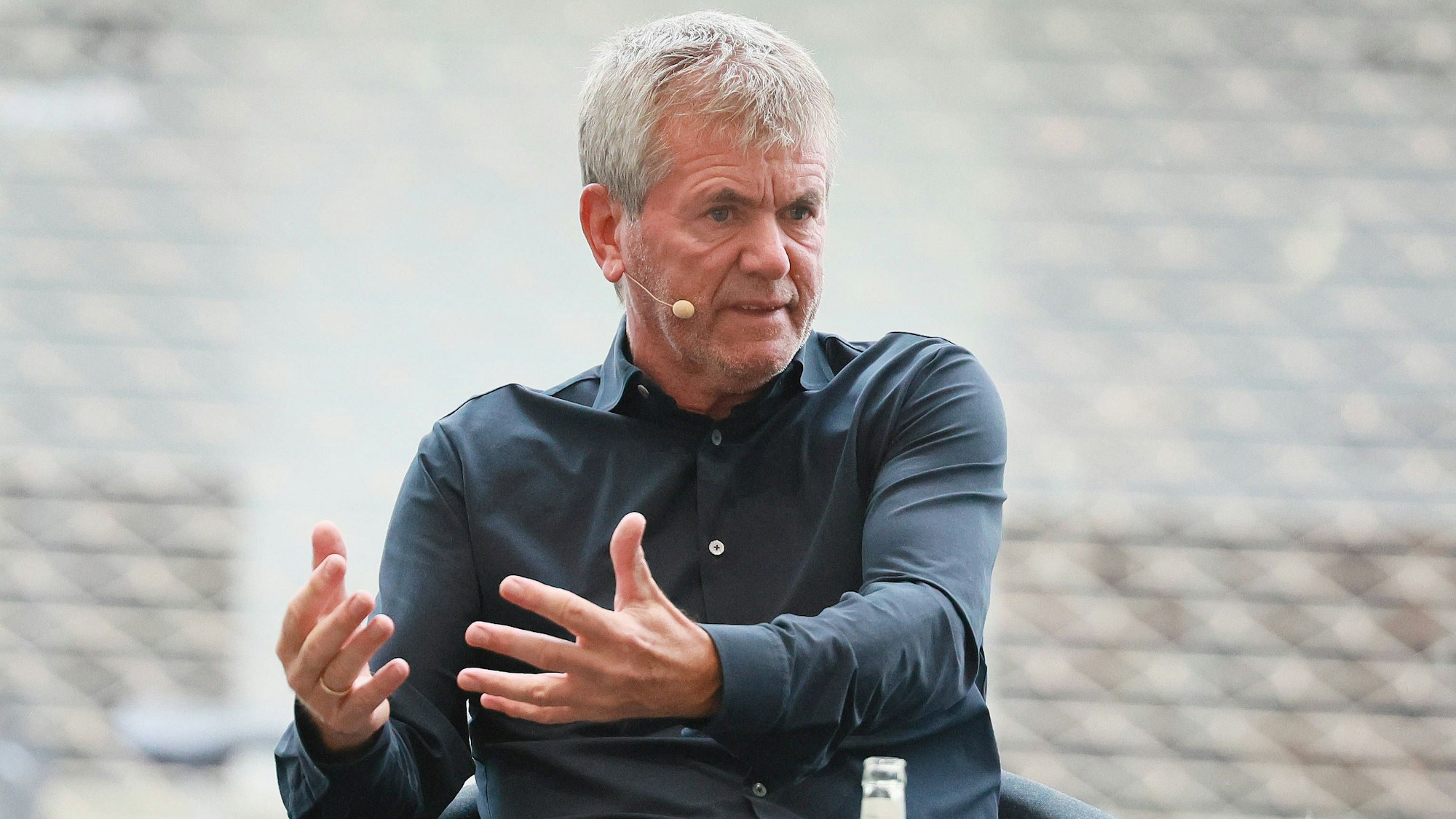 1. FC Köln, FC Talk mit Friedhelm Funkel, 21.05.25, 18.00 Uhr, Friedhelm Funkel, Bild: *** Local Caption *** Ausschließlich redaktionelle Nutzung Editorial use only *** Sport 1 FC Köln, FC Talk mit Friedhelm Funkel, 21 05 25, 18 00 Uhr, Friedhelm Funkel, Bild Local Caption Editorial use only Editorial use only