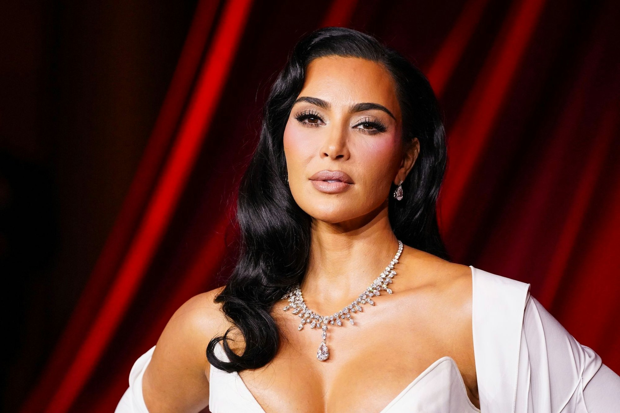 Kim Kardashian schließt ihr Jura-Studium ab. (Archivbild)