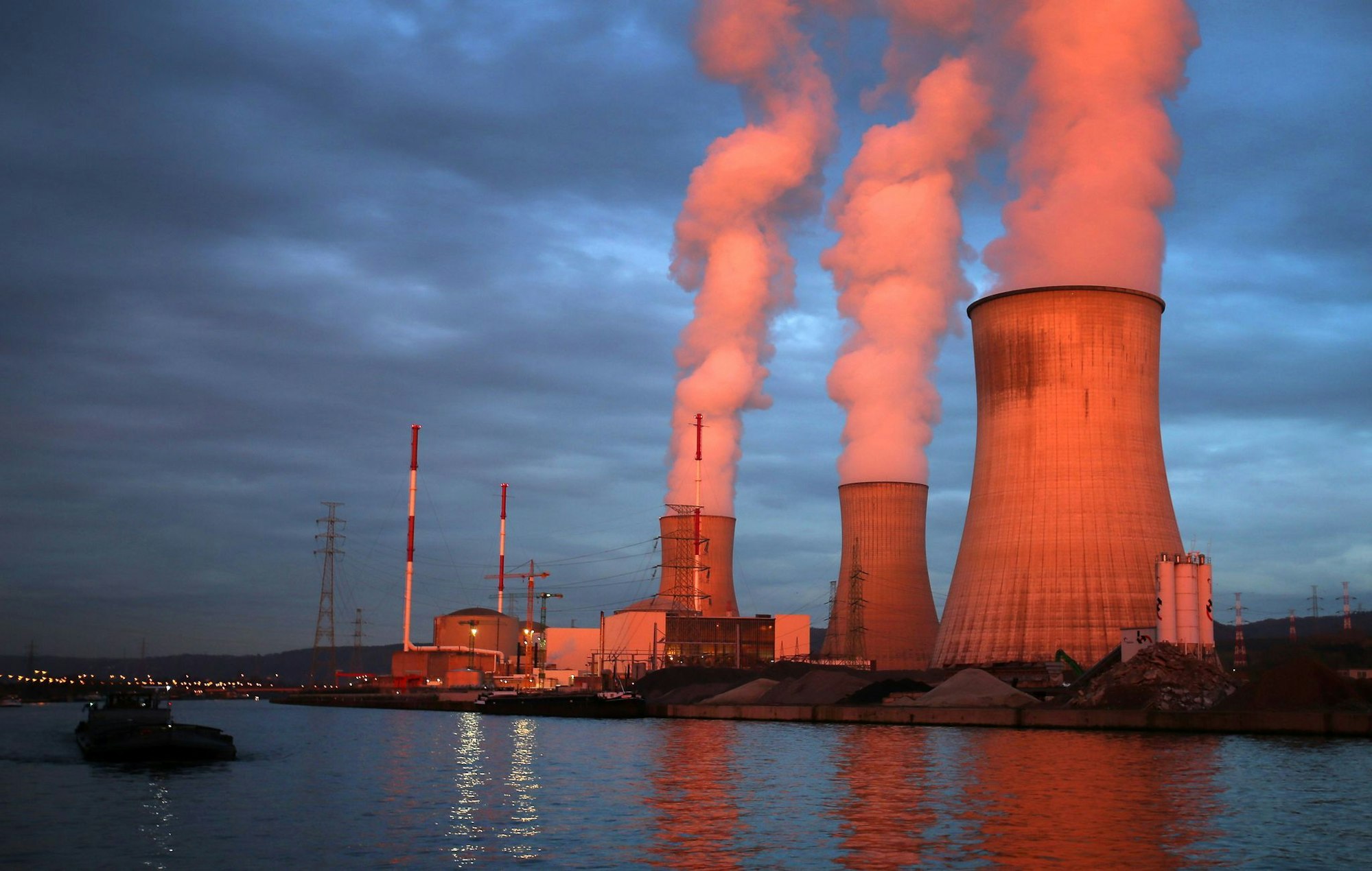 Beim Thema atomare Sicherheit will Nordrhein-Westfalens Umweltminister Oliver Krischer keine Abstriche machen. (Archivbild)