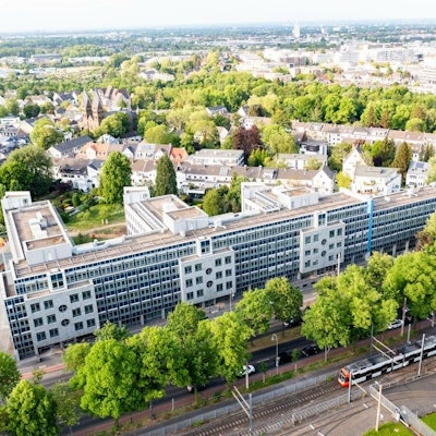 Das Gymnasium Müngersdorf im ehemaligen Unitymedia-Gebäude.