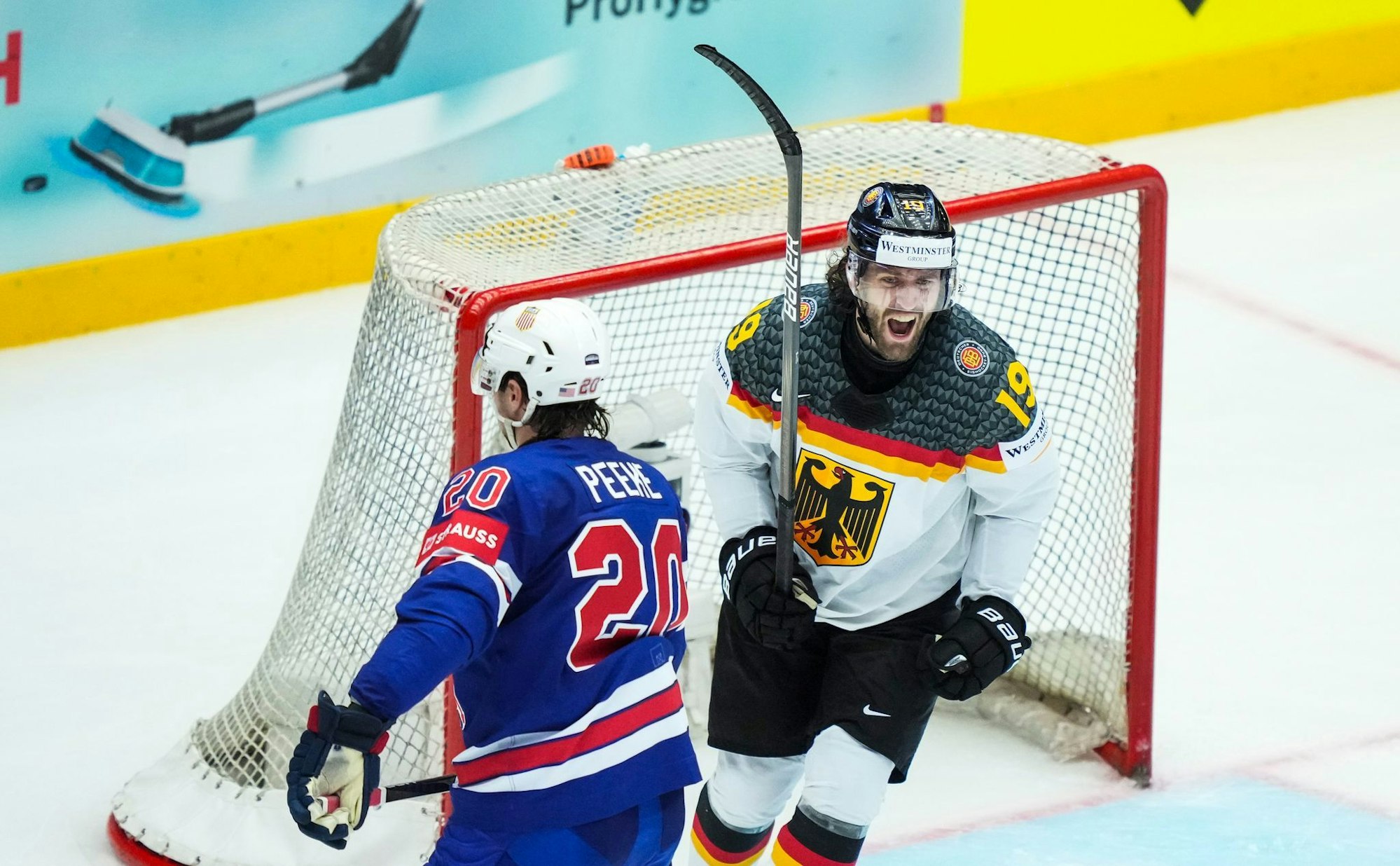 Wojciech Stachowiak wechselt in die NHL zu den Tampa Bay Lightning.