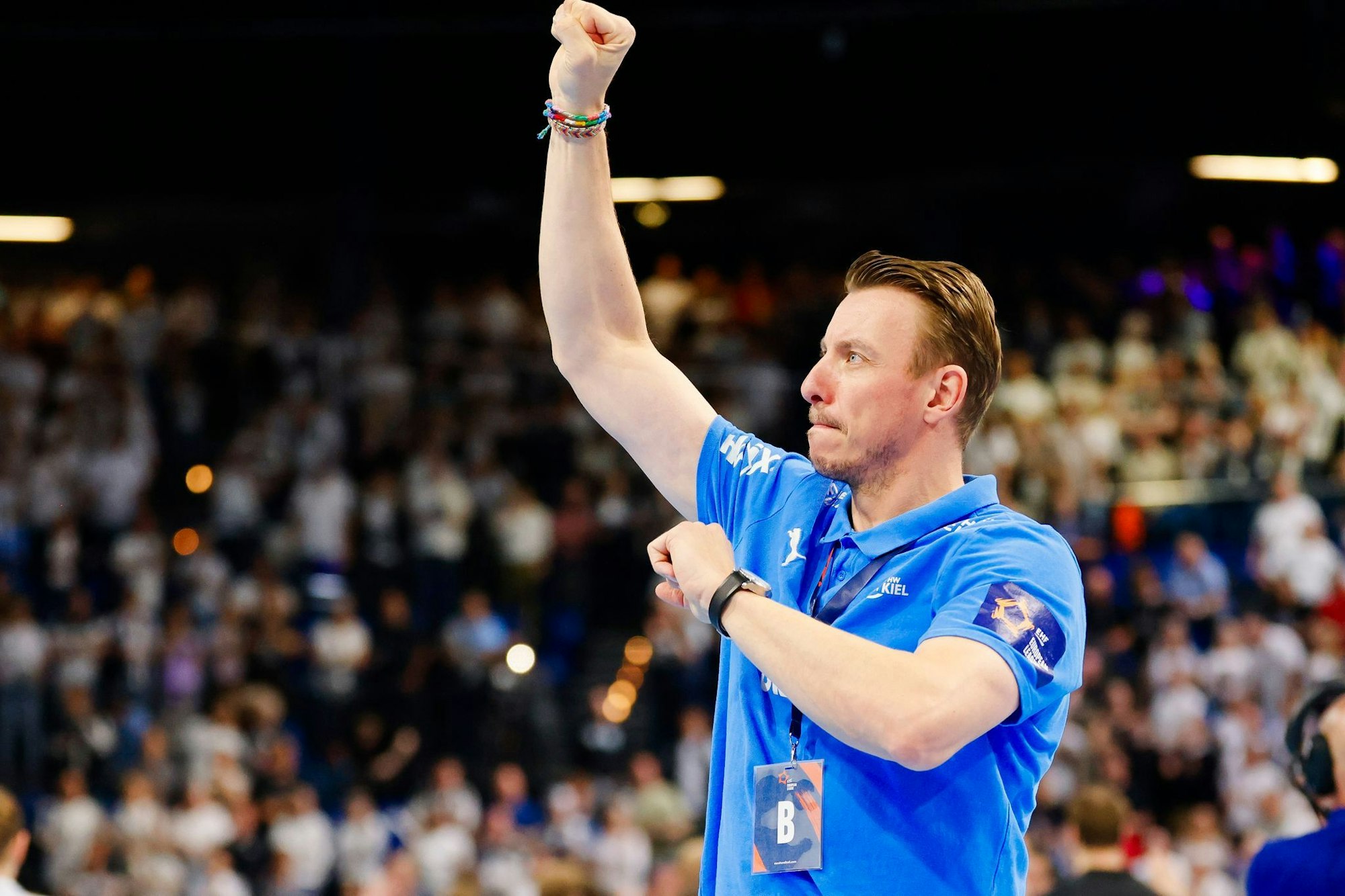 Trainer Filip Jicha und der THW Kiel streben den zweiten Titel in dieser Saison an.