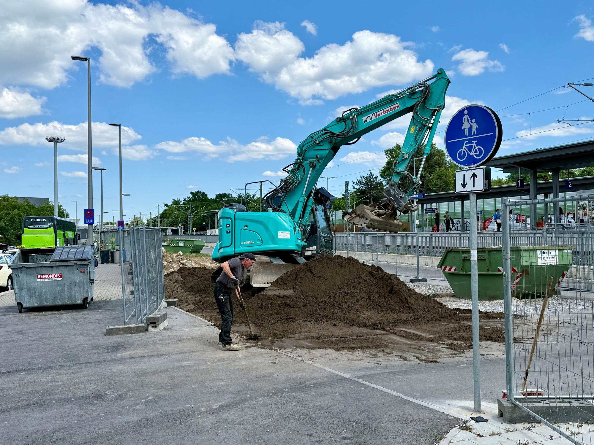 Baustelle am Wiesdorfer Bahnhof