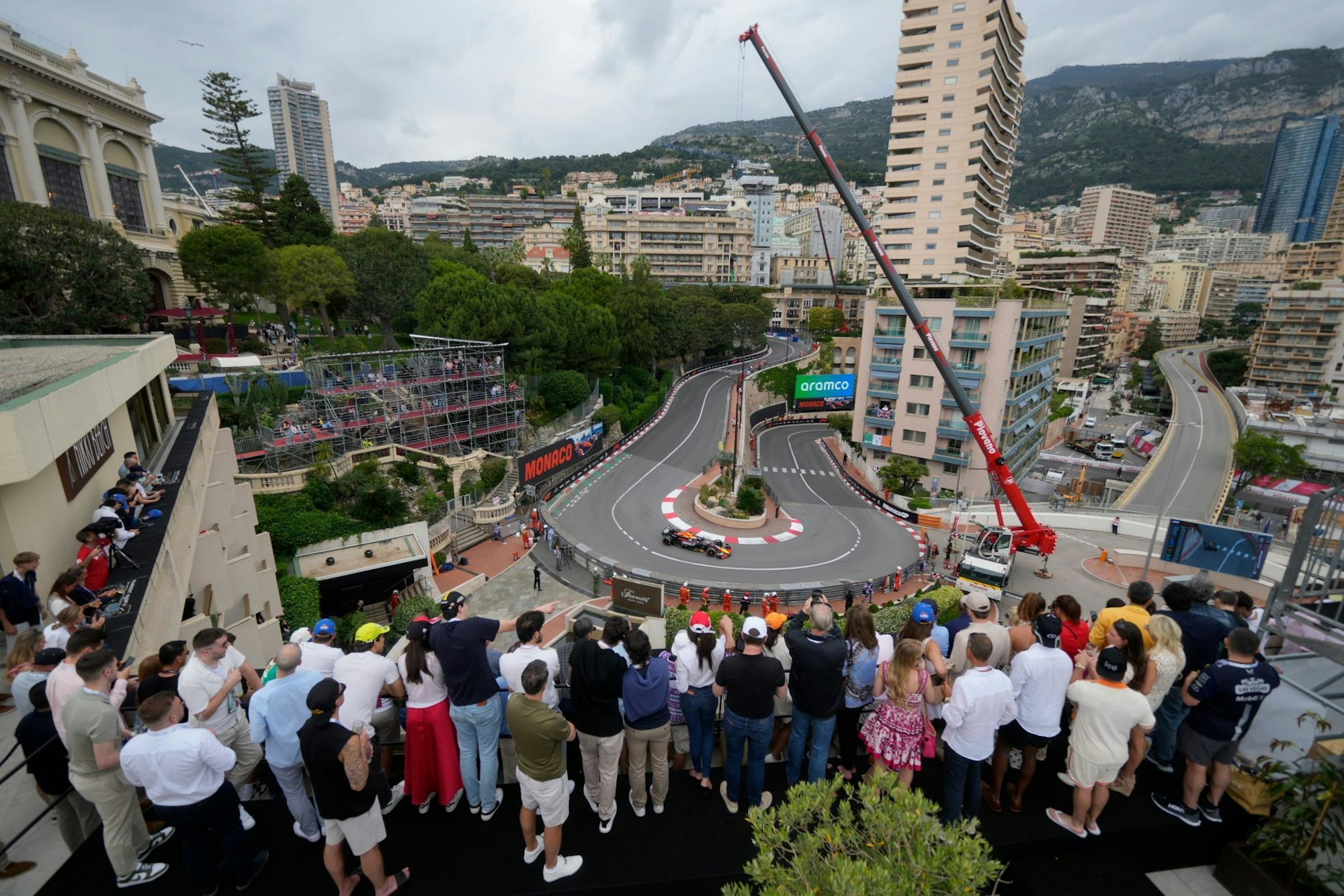 Wer ganz dicht dran sein will, muss vor allem in Monaco auch ganz viel zahlen.
