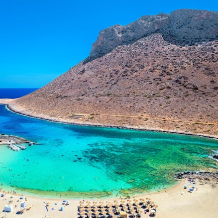 Ein Traumstrand auf der griechischen Insel Kreta.