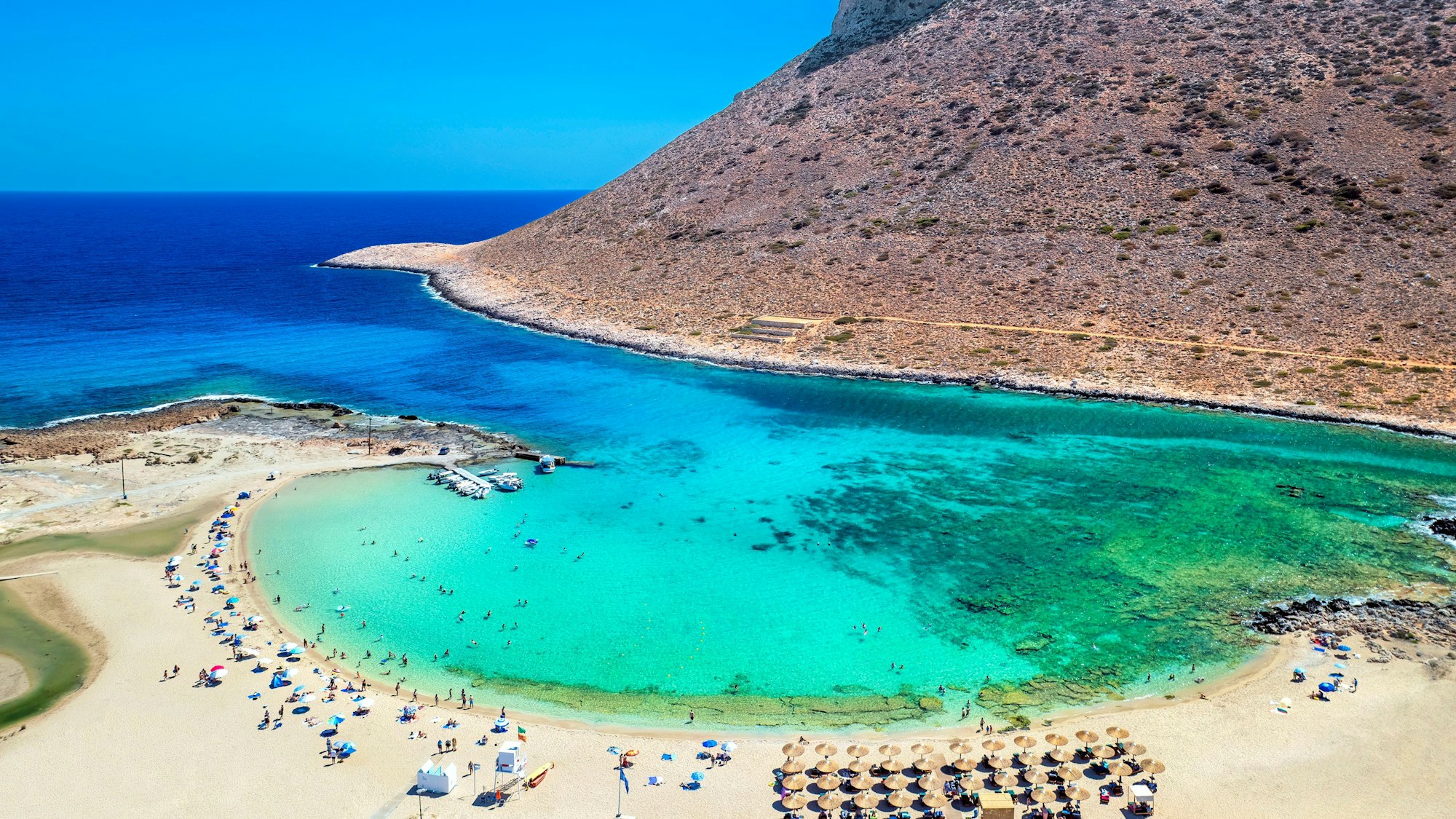 Ein Traumstrand auf der griechischen Insel Kreta.