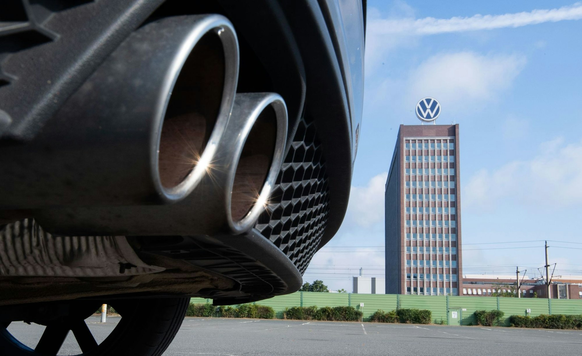 Die Abgas-Affäre stürzte Volkswagen in eine tiefe Krise. (Archivbild)