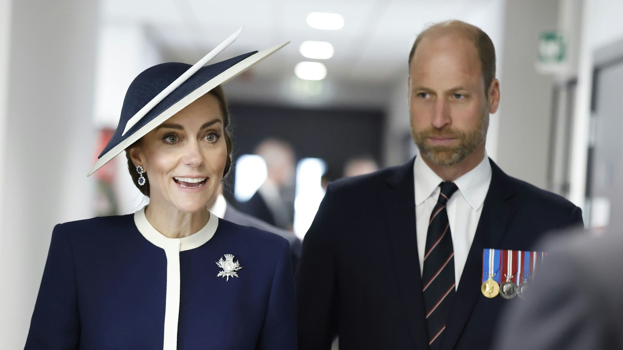 Kate (l), Princess of Wales, und Prinz William, Prince of Wales, die in Schottland als Herzog und Herzogin von Rothesay bekannt sind, nehmen an der Taufe der HMS Glasgow in der BAE Systems-Werft teil.