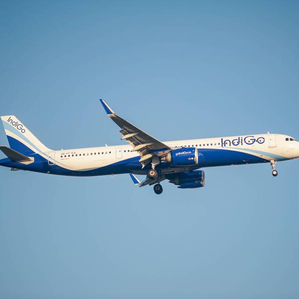Ein Airbus A321 der indischen Fluggesellschaft Indigo geriet in schwere Turbulenzen.