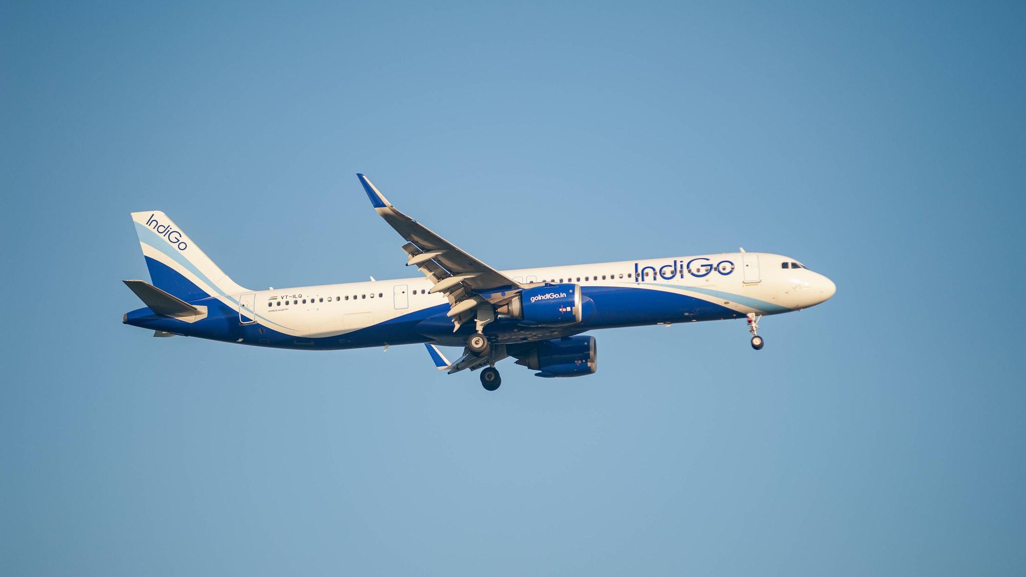 Ein Airbus A321 der indischen Fluggesellschaft Indigo geriet in schwere Turbulenzen.