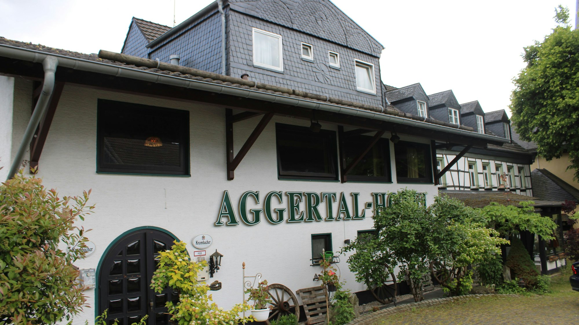 Zahlreichen Bewohnern des Aggertal-Hotels in Wahlscheid hat die Stadt Lohmar mit Zwangsräumung gedroht.