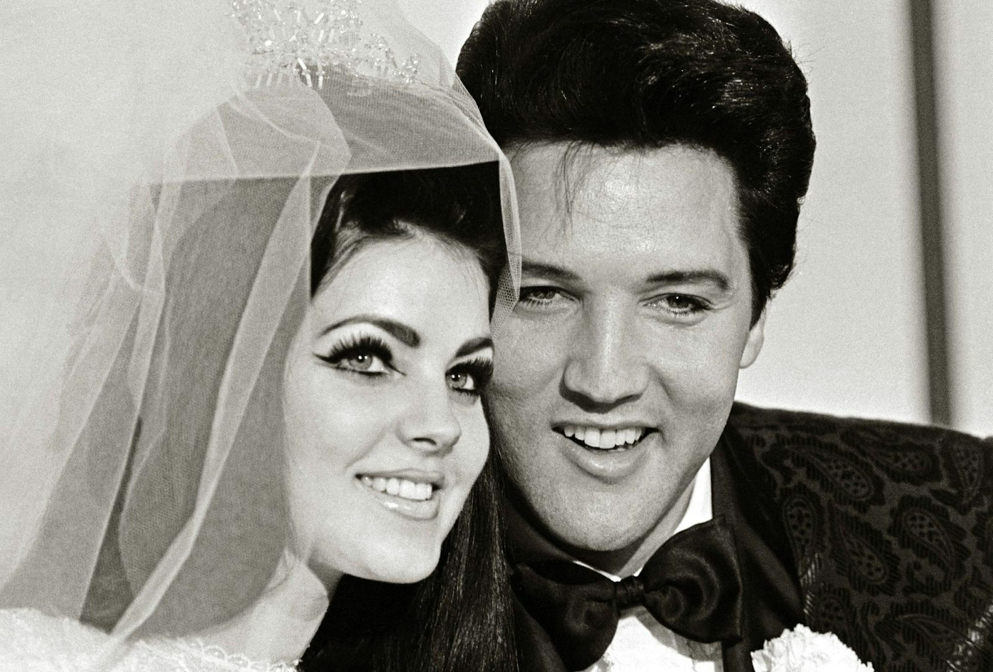 Mit Elvis war Priscilla Presley von 1967 bis 1973 verheiratet. Es war eine turbulente Beziehung, die ihr Leben geprägt hat. (Bild: IMAGO / Cinema Publishers Collection)