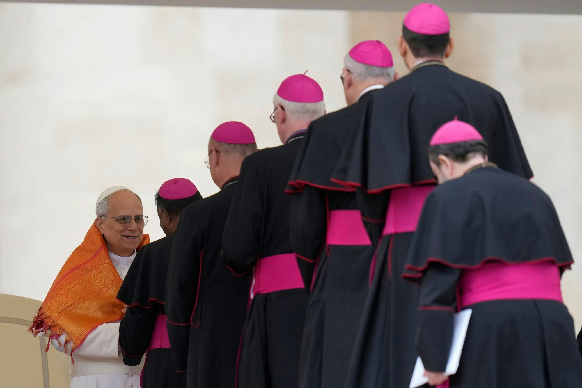 Der neue Papst Leo XIV. hat eine alte Tradition wiederbelebt - den sogenannten Konklave-Bonus. (Archivbild)