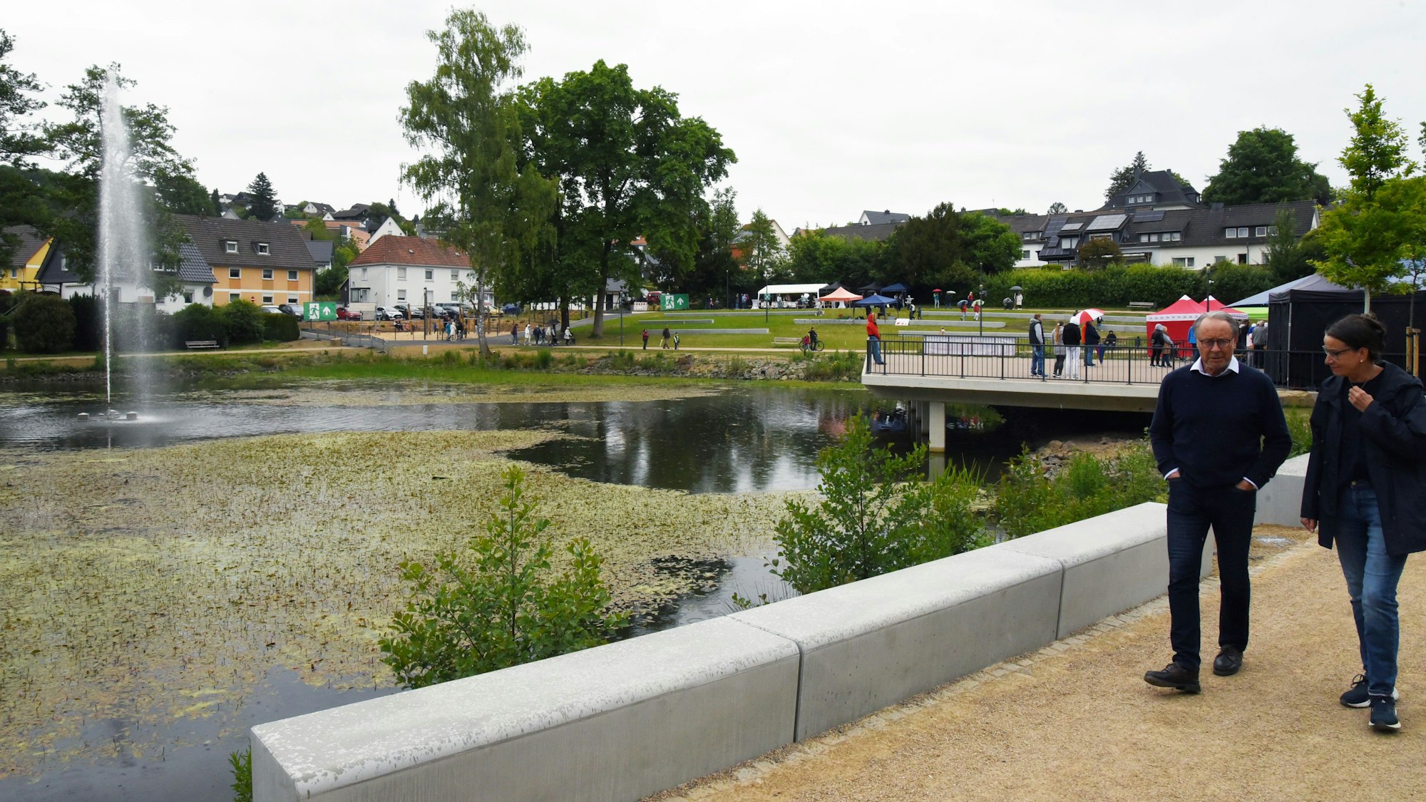 Das runderneuerte Heilteichgelände in Marienheide bei der Wiedereröffnung.