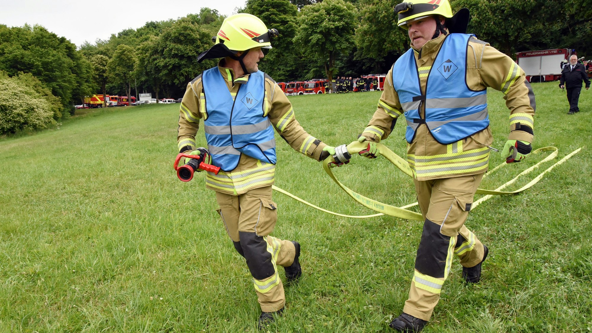 Schnelligkeit und Geschick waren gefragt bei den Aufgaben des Leistungsnachweises in Reichshof-Eckenhagen für die Feuerwehren aus allen 13 Kommunen des Oberbergischen Kreises sowie aus Lohmar.