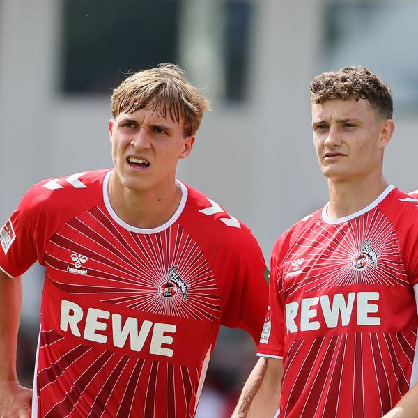 Testspiel im Südstadion, 1. FC Köln vs. Kickers Offenbach, von links: Timo Hübers, Eric Martel, Damion Downs (1. FC Köln), 13.07.2024, Bild: Herbert Bucco