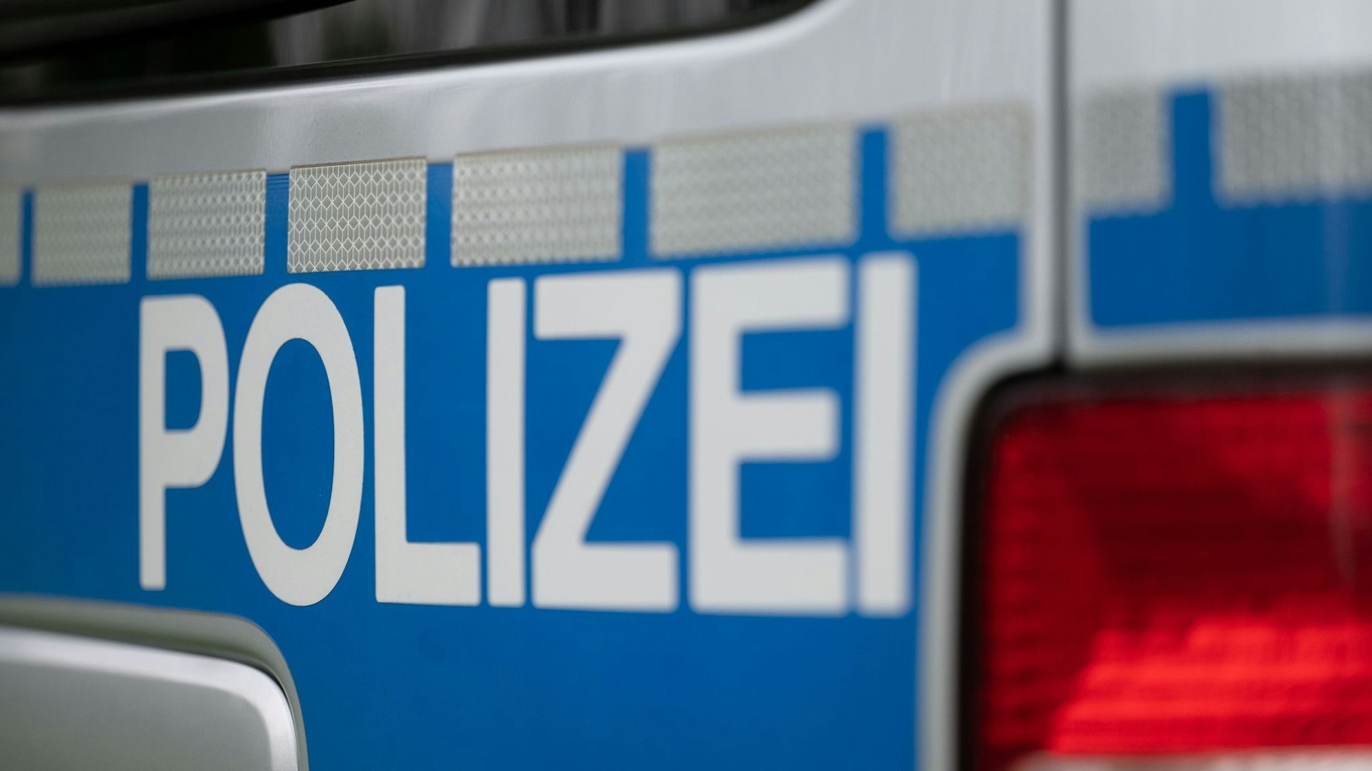 Ein Mannheimer wurde festgenommen, weil er ein Auto gestohlen haben soll - doch er konnte nachweisen, dass es ihm gehörte. (Symbolbild)