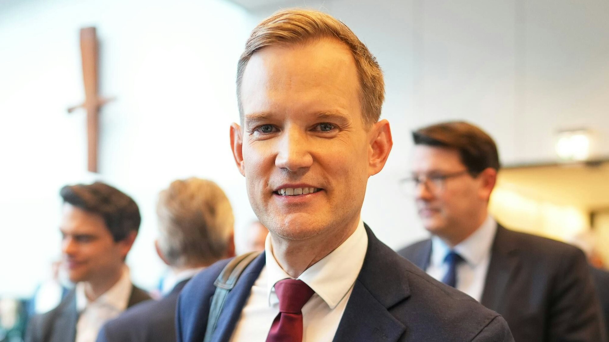 Hendrik Streeck (CDU), Virologe, kommt zur konstituierenden Sitzung der neuen Unionsfraktion im Bundestag.