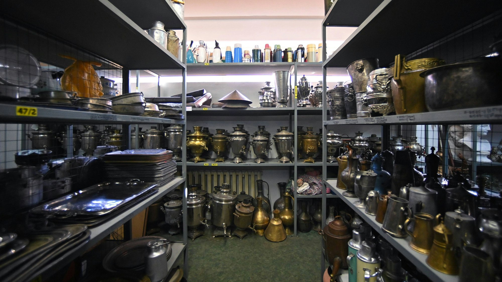 Das Foto zeigt das Lager des russischen Gorki Fimstudios