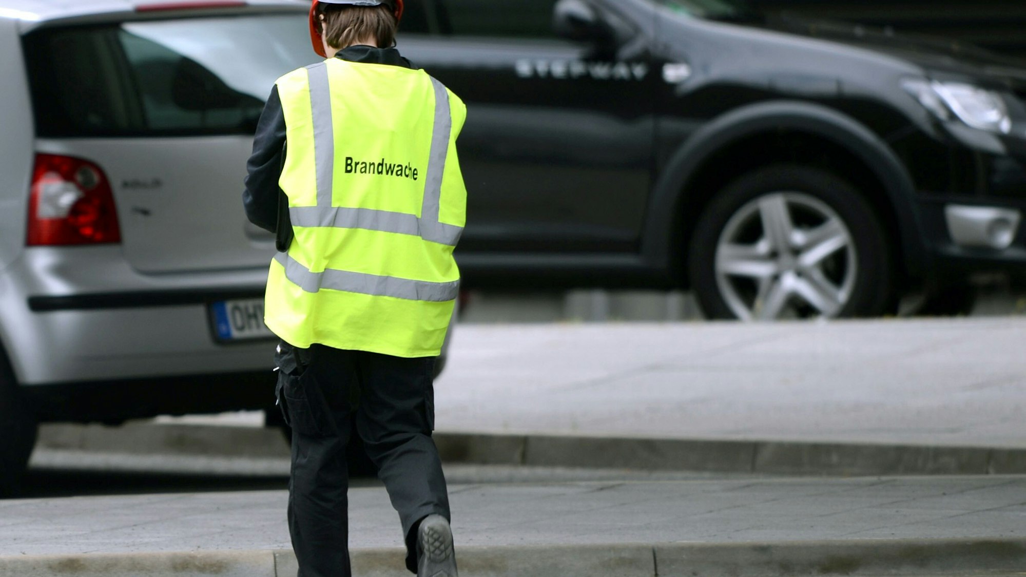An der Uni Köln sind in acht Gebäuden Brandwachen im Einsatz, um den in die Jahre gekommenen Brandschutz aufrecht zu erhalten (Symbolbild)