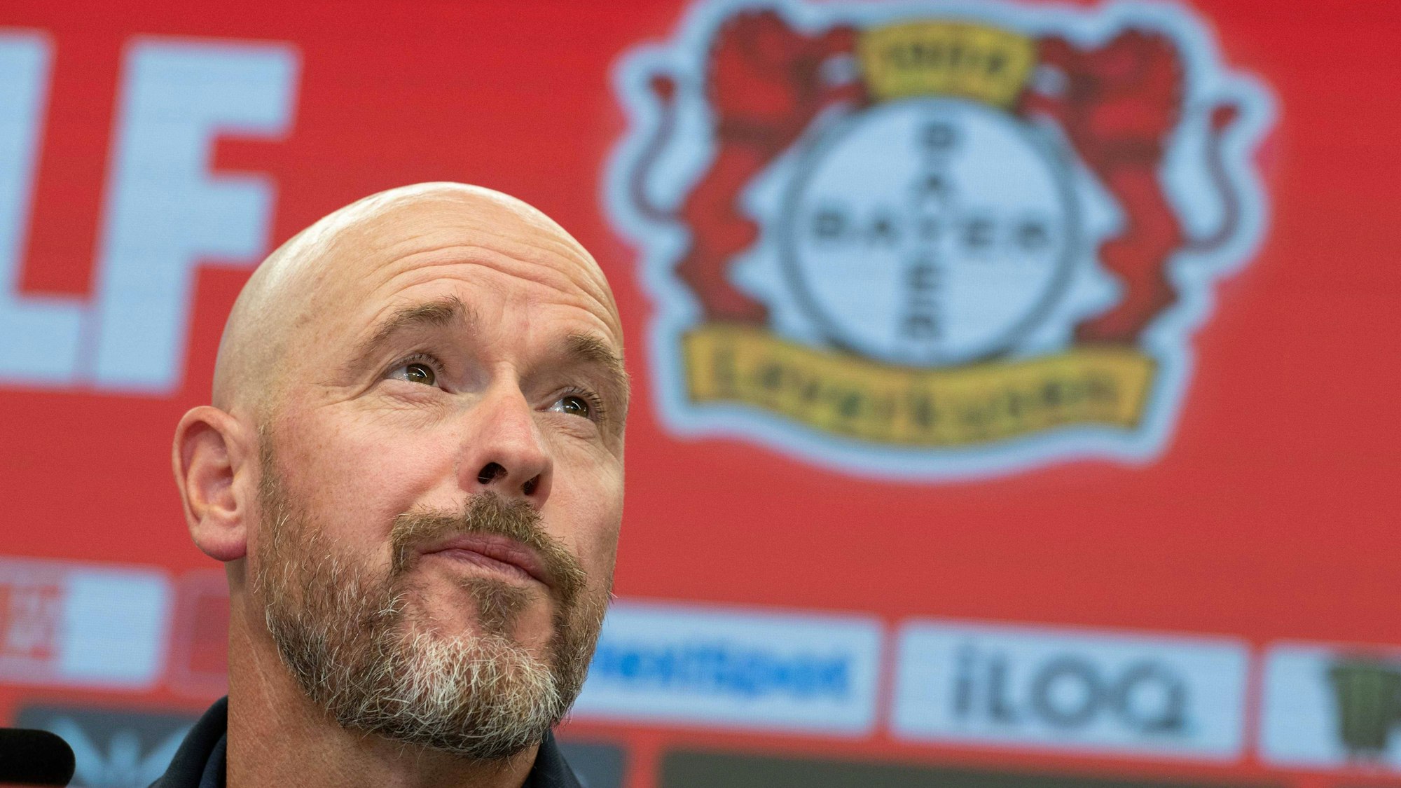 Erik TEN HAG, neuer Chefftrainer, Portraet, Porträt, Portrait, Angeschnittenes Einzelbild, Einzelmotiv, Vorstellung von Erik TEN HAG als neuer Trainer von Bayer Leverkusen. 26.05.2025 in der Bayarena Leverkusen, Â *** Erik TEN HAG, new head coach, portrait, portrait, cropped single image, single motif, presentation of Erik TEN HAG as new coach of Bayer Leverkusen 26 05 2025 in the Bayarena Leverkusen, Â