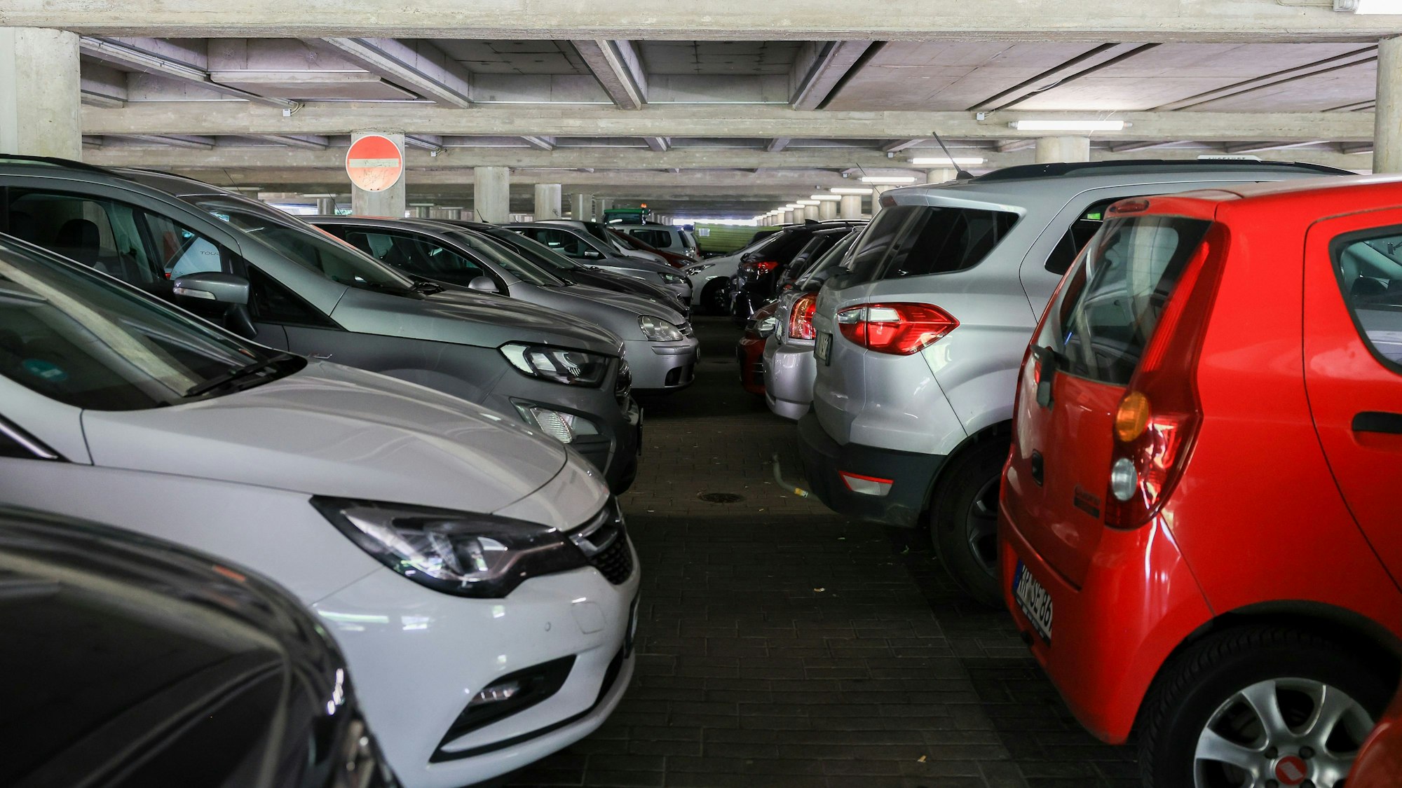 Parkhaus der Sporthochschule Köln