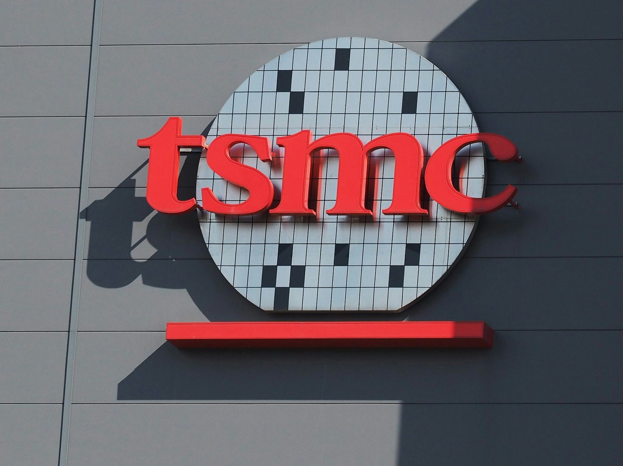 Der taiwanische Chiphersteller TSMC zählt zu den führenden Unternehmen der Halbleiterindustrie. (Archiv)