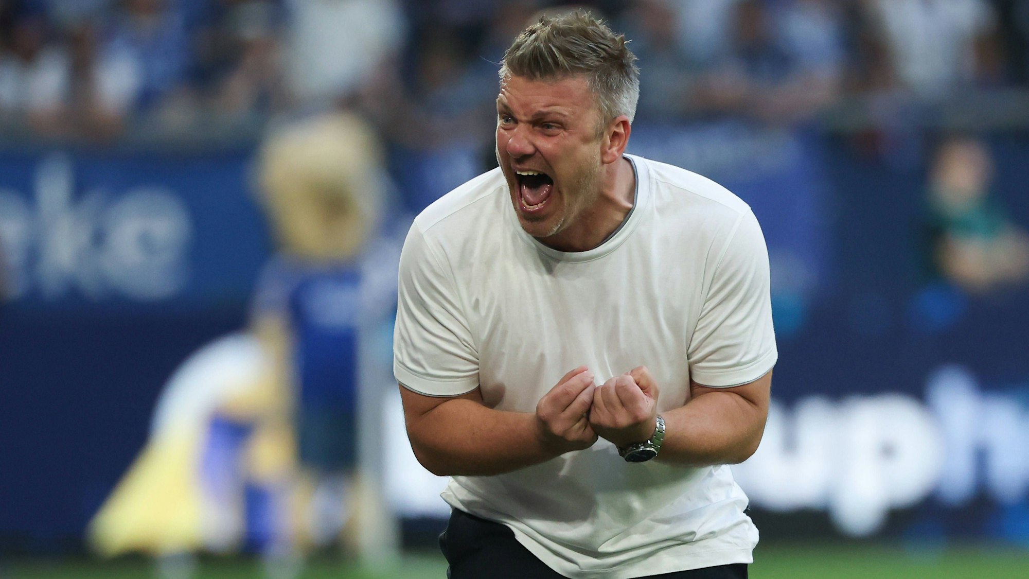 Geht an der Seitenlinie gerne emotional mit: Kölns neuer Trainer Lukas Kwasniok