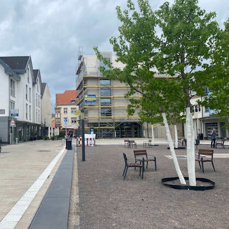 Zu sehen ist der neu gestaltete Janshof.