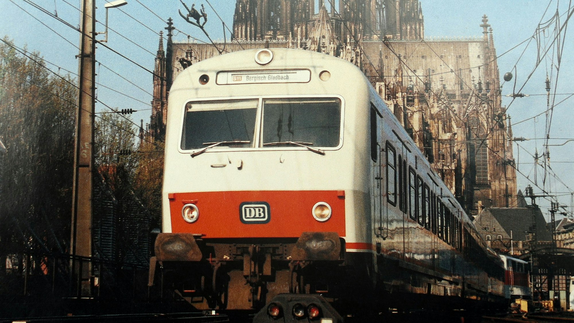 27.05.2025, Köln: 50 Jahre S-Bahn Köln. Ein Rückblick. Repro: Arton Krasniqi