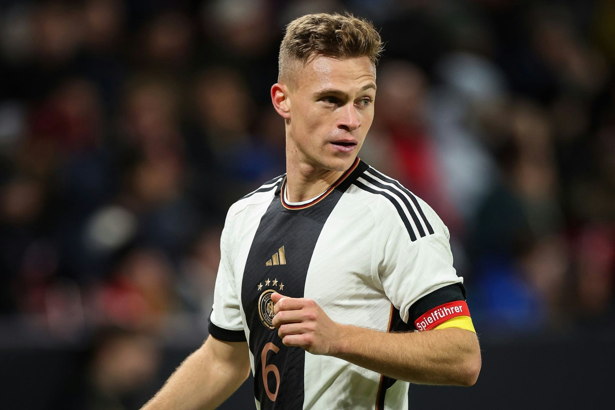DFB-Kapitän Joshua Kimmich steht vor seinem 100. Länderspiel.