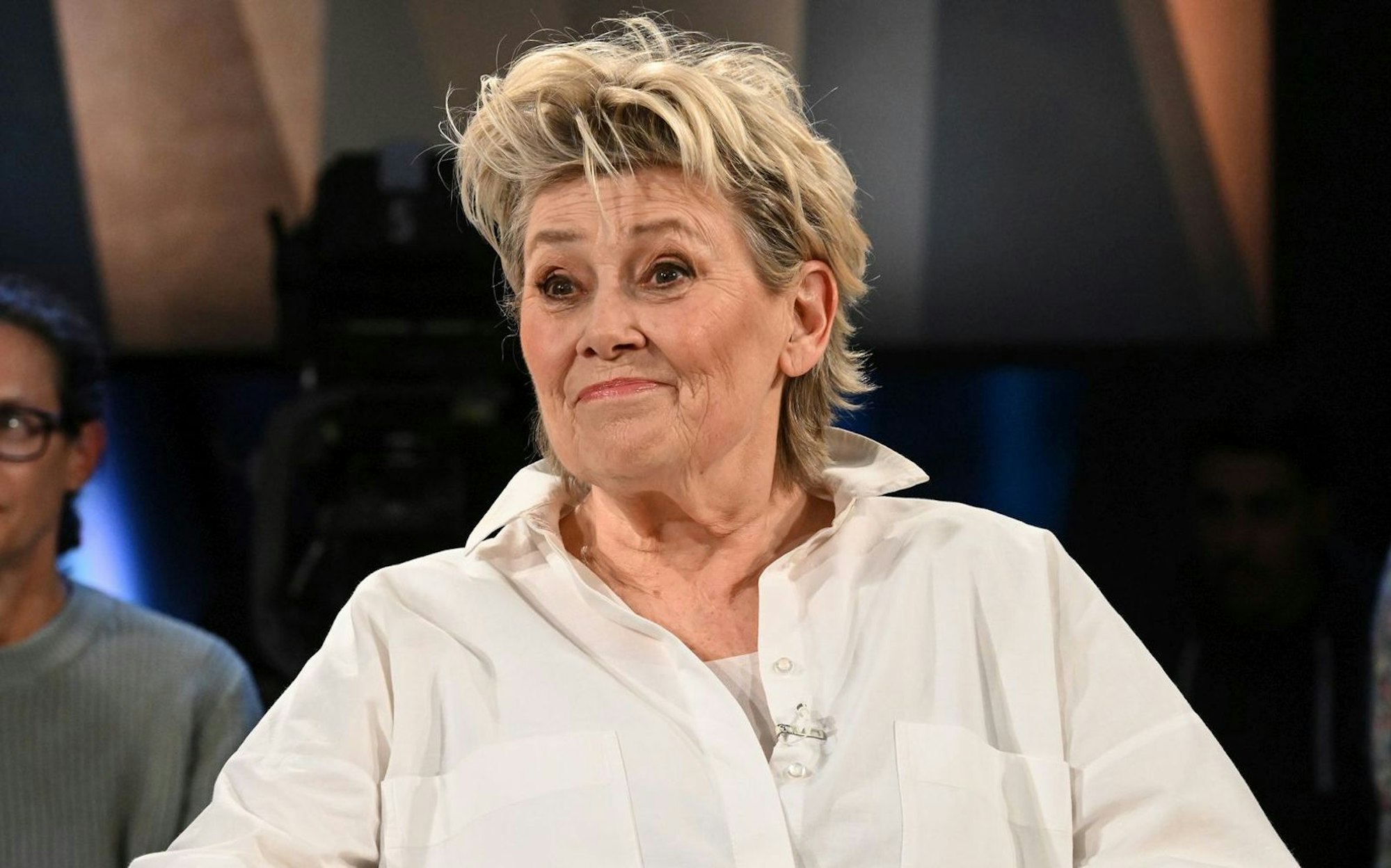 Gitte Haenning blickte in der „NDR Talk Show“ auf ihre Zeit als Kinder-Star zurück. (Bild: NDR / Uwe Ernst)