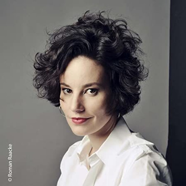 Claudia Schumacher, Autorin