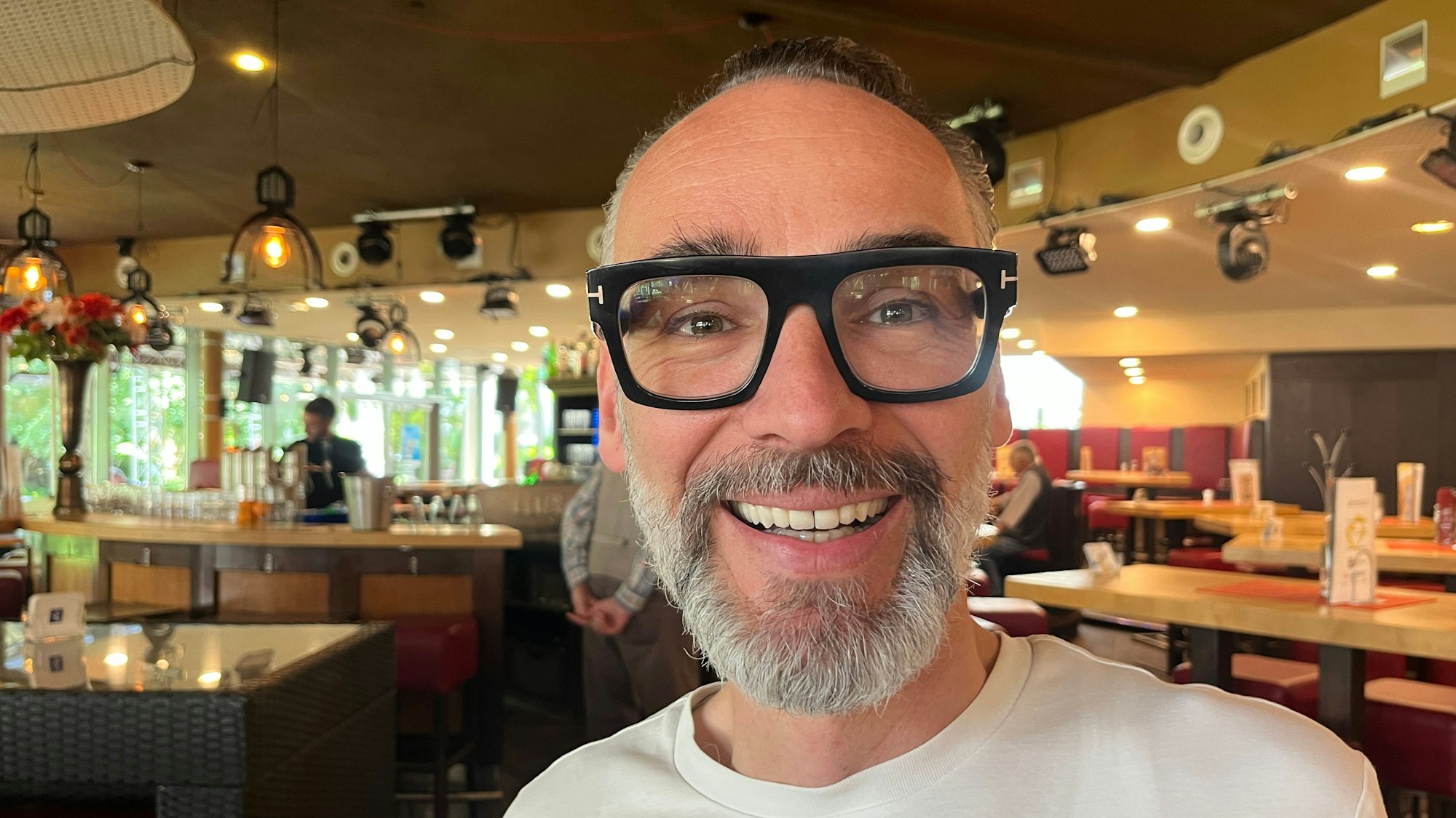 Augustin Bagaric betreibt seit zehn Jahren das Sion im S-Carré. Er bietet deutsche und internationale Küche an.