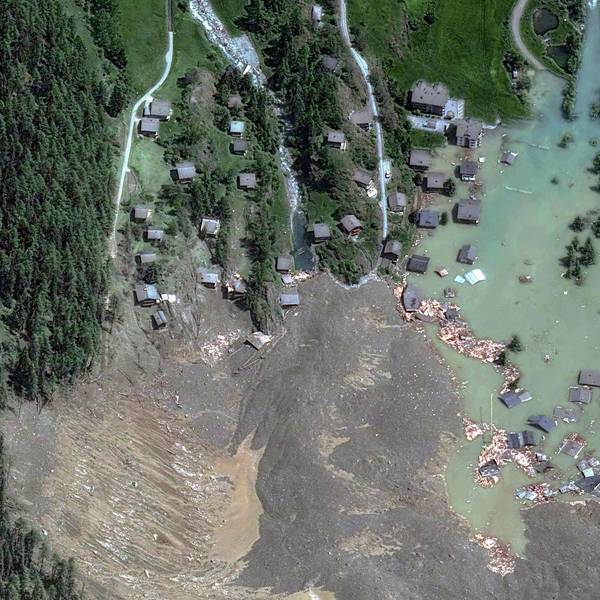 HANDOUT - 29.05.2025, Schweiz, Blatten: Dieses von Maxar Technologies zur Verfügung gestellte Satellitenbild zeigt das Dorf Blatten in der Schweiz am 29. Mai 2025, nachdem es durch eine Schlammlawine zerstört wurde und sich ein See gebildet hat. Das Flussbett der Lonza ist blockiert. Deshalb bildet sich dort ein See, dessen Pegelstand zeitweise drei Meter in der Stunde stieg. Der See breite sich nun in der Fläche aus. Man rechne damit, dass die immensen Wassermassen den See in den frühen Morgenstunden zum Überlaufen bringen. Foto: -/Maxar Technologies/AP/dpa - ACHTUNG: Nur zur redaktionellen Verwendung im Zusammenhang mit einer Berichterstattung und nur mit vollständiger Nennung des vorstehenden Credits +++ dpa-Bildfunk +++
