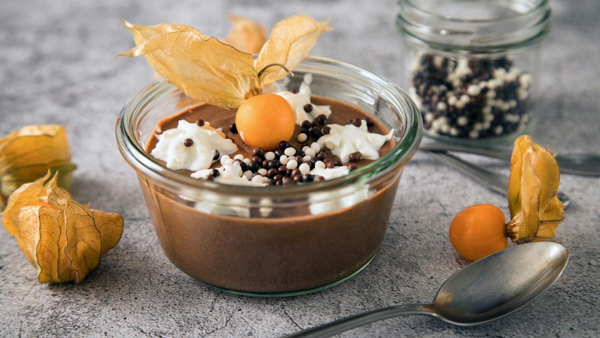 Ein Schokopudding ist schnell selbst gemacht - ganz ohne künstliche Aromen.
