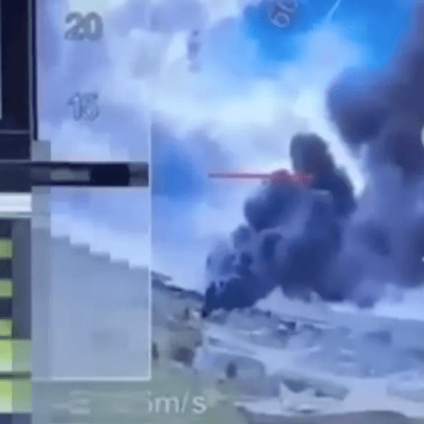 Ein Screenshot aus einem Video des ukrainischen Sicherheitsdienstes (SBU) soll die ukrainischen Luftangriffe auf Stützpunkte in Russland zeigen.