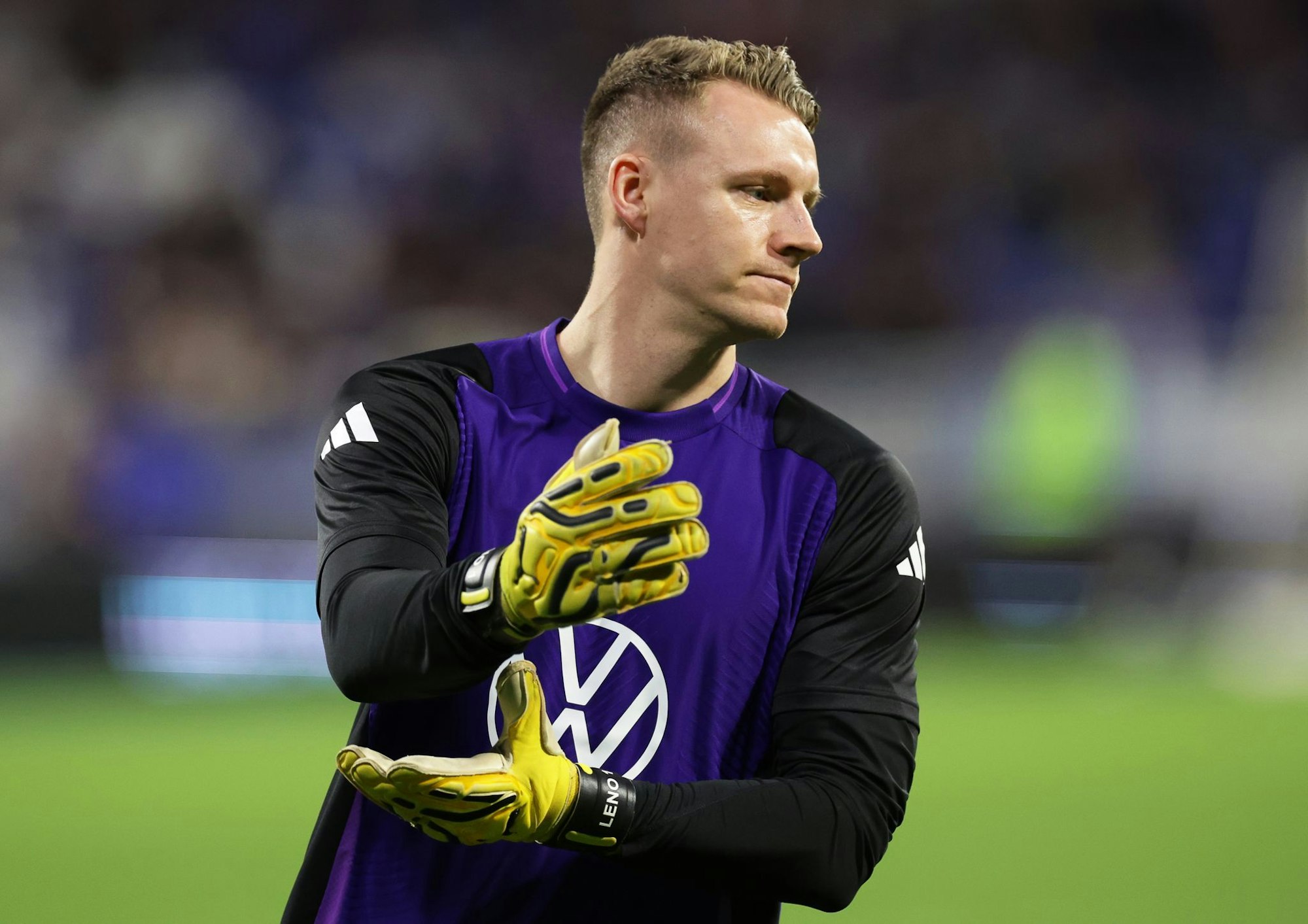Bernd Leno hat sich bei Bundestrainer Julian Nagelsmann ins Abseits manövriert.