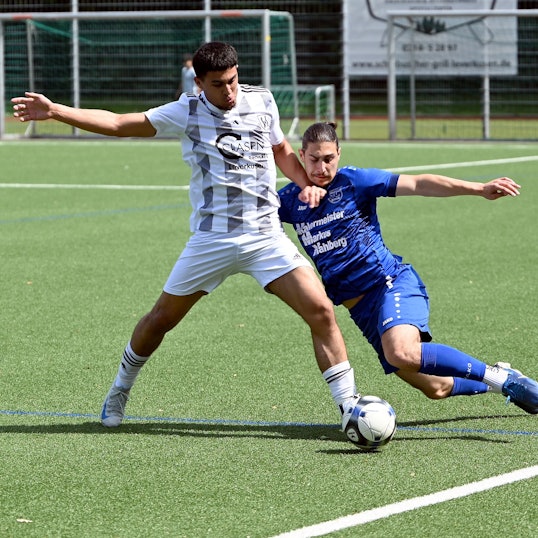 01.06.2025, Fussball-SV Schlebusch-Rheinbach
links: Nr 4
Foto: Uli Herhaus