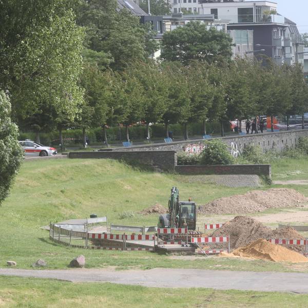 Auf der Deutzer Werft wurden drei Weltkriegsbomben gefunden. Die Entschärfung soll am Mittwoch stattfinden, von den Evakuierungen sind dann 20.000 Anwohner betroffen.