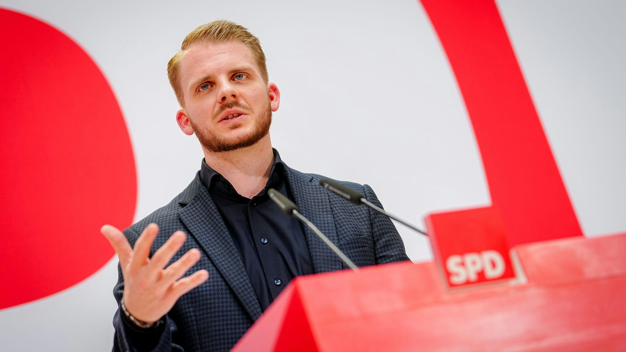 Ende Juni soll Tim Klüssendorf zum SPD-Generalsekretär gewählt werden.