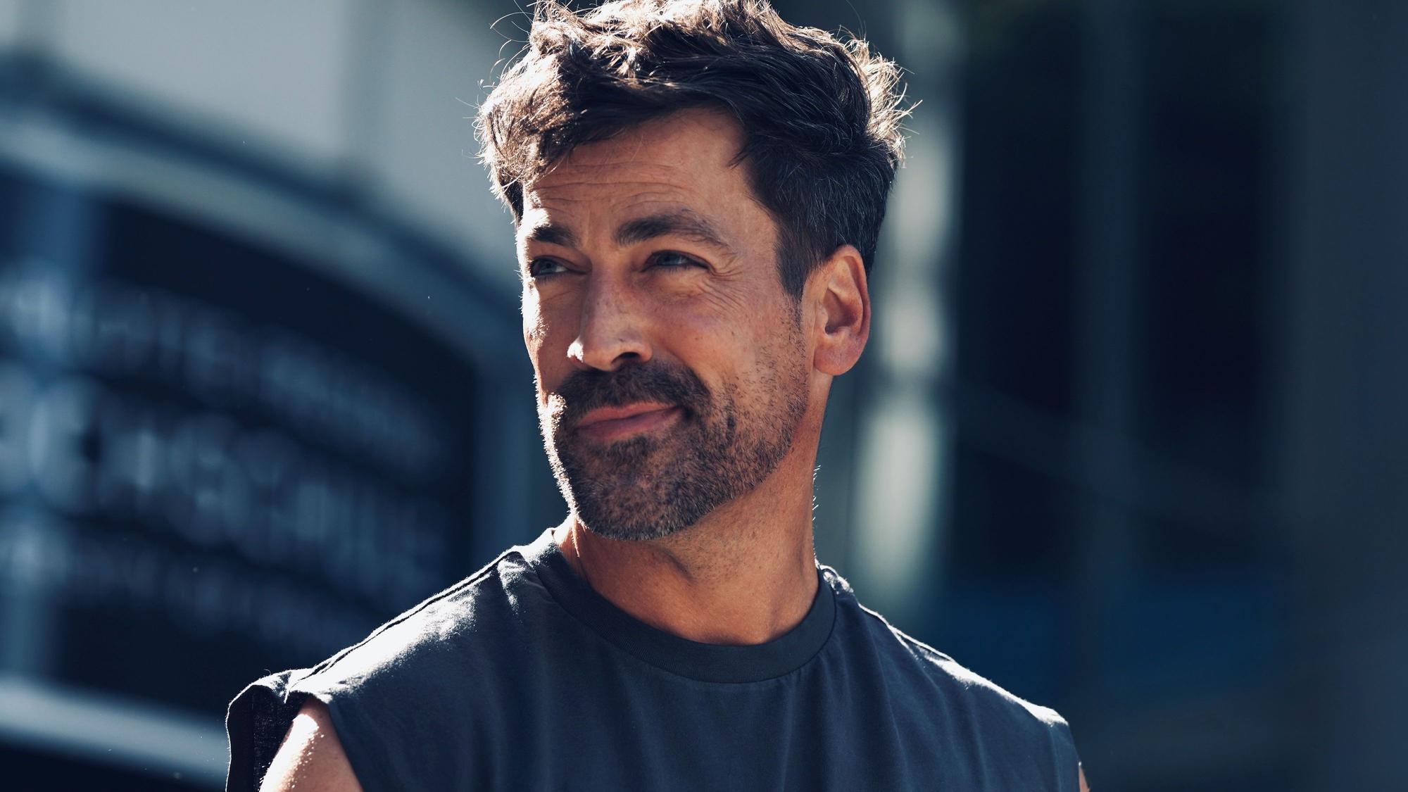 Matthias Rödder ist Schauspieler und Sänger
