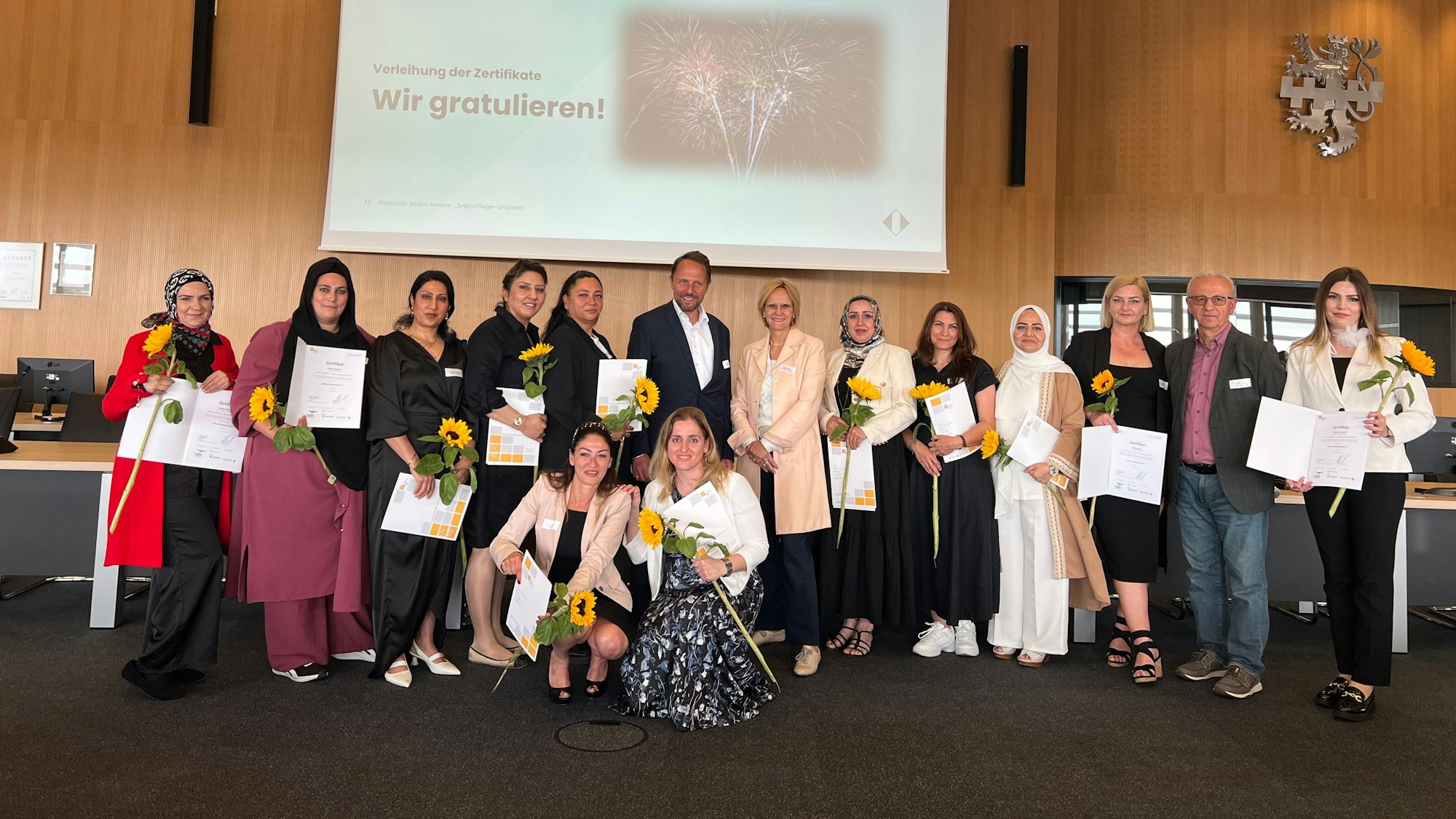 Zwölf Leverkusener Mütter sind als Elternmoderatorinnen zertifiziert worden.