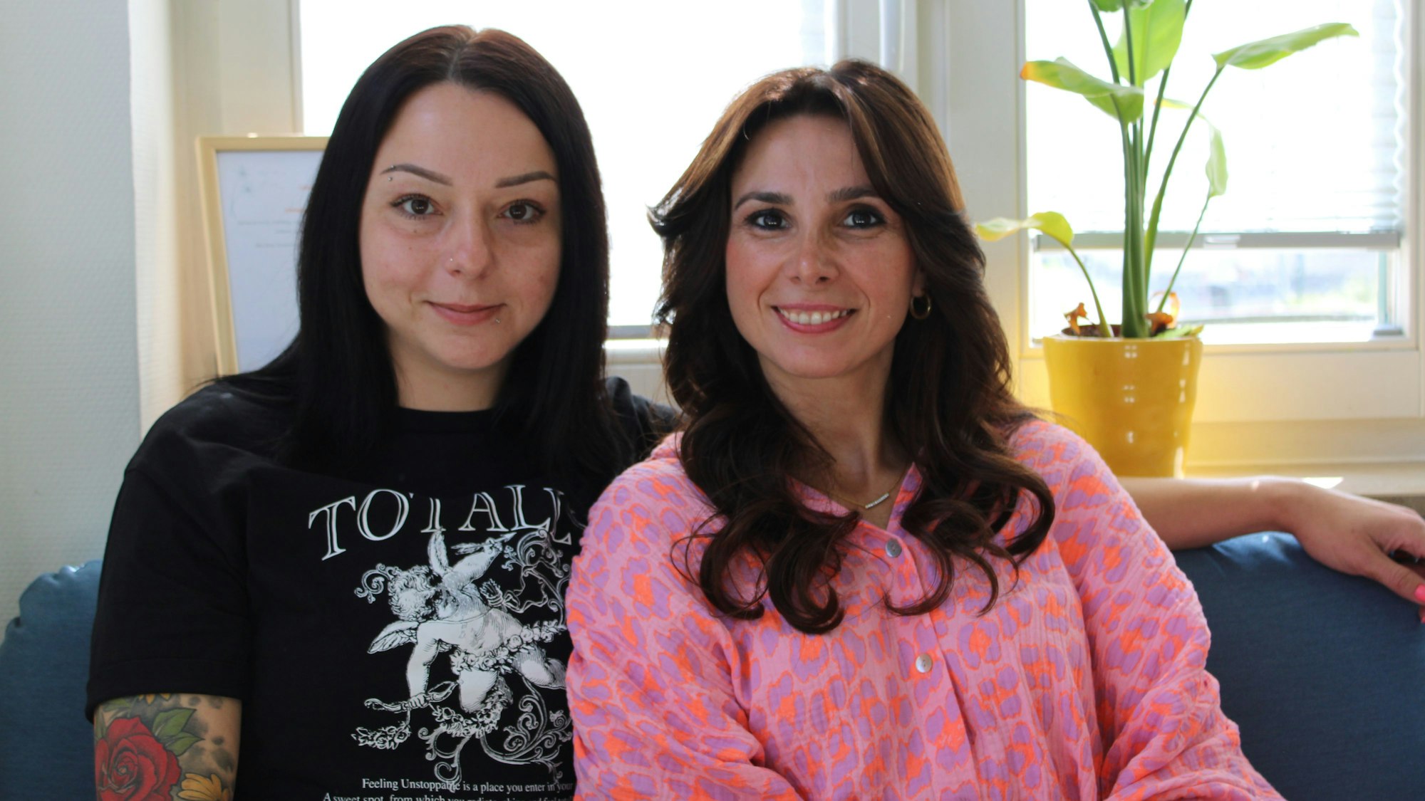 Die Kita-Leiterin Dina Chauvistré (l.) und ihre Stellvertreterin Nuray Altindis (r.)