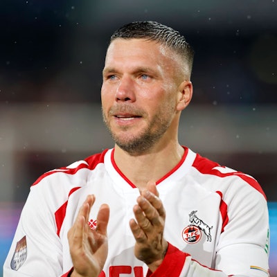 Will auch mit 40 Jahren die Fußballschuhe noch nicht an den Nagel hängen: Lukas Podolski