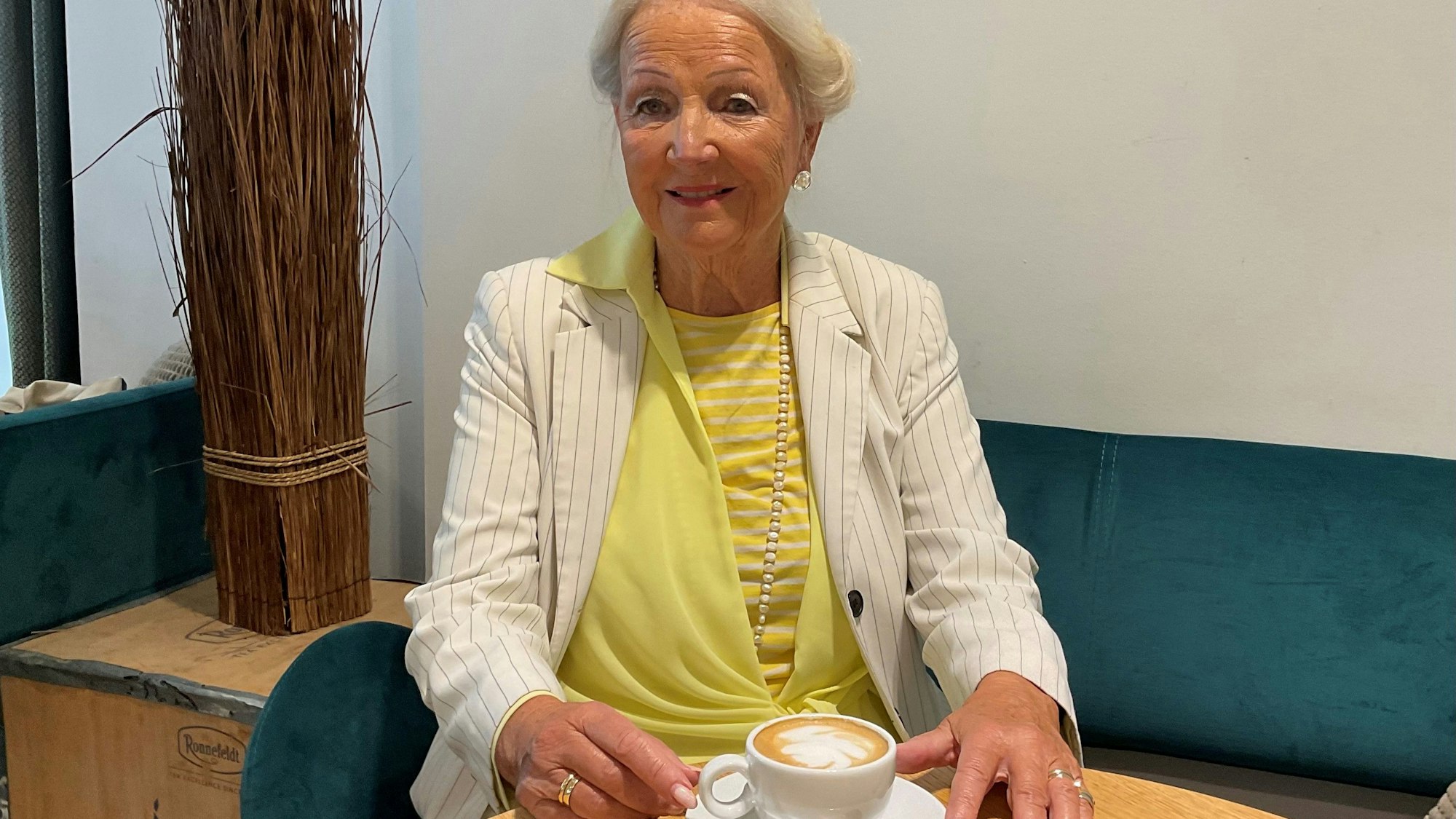 Ingrid Schaeffer-Rahtgens (85) ist die Tochter von Carl Ernst Rahtgens, der zum Kreis der Widerstandskämpfer gehörte, die das Attentat vom 20. Juli 1944 auf Hitler geplant hatten.