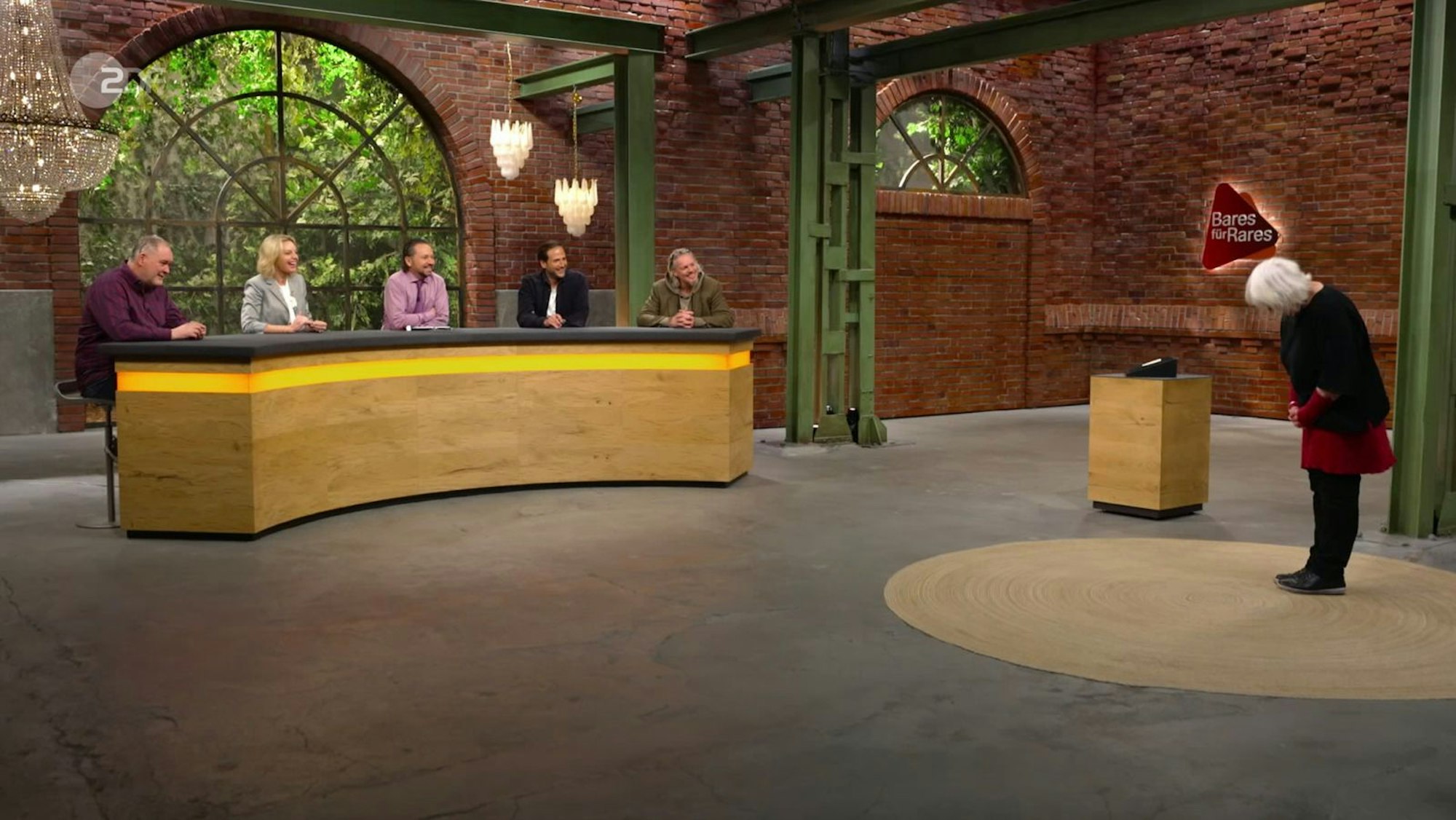 Im Händlerraum wurden die Namen im ersten Moment gar nicht als die der Rolling Stones erkannt. (Bild: ZDF)