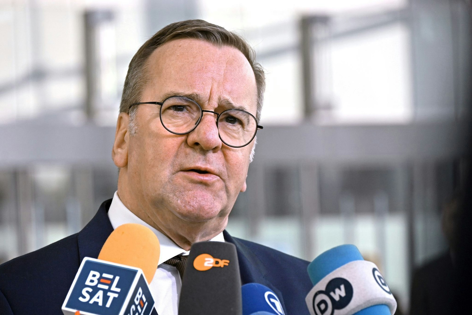 Verteidigungsminister Boris Pistorius und seine Kolleginnen und Kollegen sollen den neuen Nato-Zielen an diesem Donnerstag zustimmen. (Archivbild)